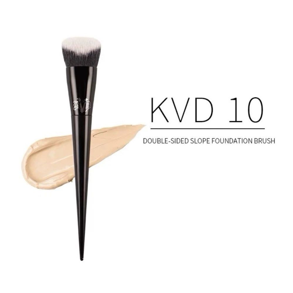 Kat Von D Kat Von D Foundation Brush #10 NEW